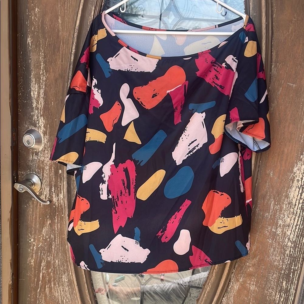 SHEIN Curve Multi Colored Top! 2X